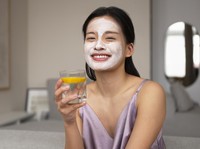 Waktu Terbaik Memakai Masker Wajah Berdasarkan Jenis Kulit