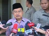 Video: Jusuf Kalla-Ma'ruf Amin Melayat ke Rumah Duka Suryadharma Ali
