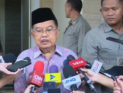 Video: Jusuf Kalla-Ma'ruf Amin Melayat ke Rumah Duka Suryadharma Ali