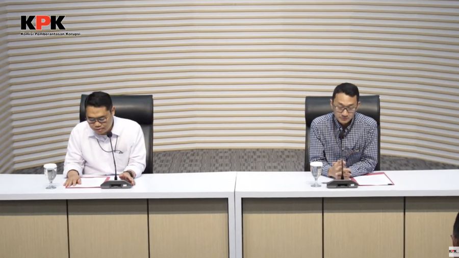 Konferensi Pers Penahanan Tersangka Dugaan TPK Terkait Pengadaan LNG di PT Pertamina. (Tangkapan Layar Youtube)