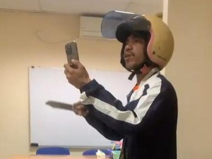 Viral Eks Karyawan Acungkan Pisau ke Staf HRD di Batam