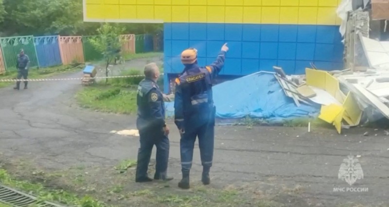 Sebuah taman kanak-kanak yang rusak akibat gempa bumi terlihat di Petropavlovsk-Kamchatsky, Kamchatka Krai, Rusia, 30 Juli 2025. Sebuah taman kanak-kanak yang rusak akibat gempa bumi terlihat di Petropavlovsk-Kamchatsky, Kamchatka Krai, Rusia, 30 Juli 2025. (Administration of the Governor of Kamchatka Krai/Handout via REUTERS)
