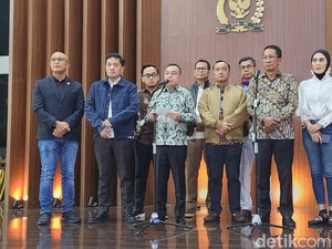DPR Setujui Amnesti Presiden untuk Hasto dan Abolisi Tom Lembong