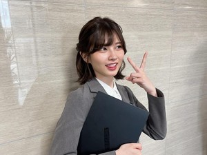 Most Pop: Pegawai Kantoran Cantik Viral di Twitter, Profesi Aslinya Terungkap
