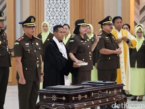 Wakajati dan Tiga Kajari di NTB Resmi Diganti