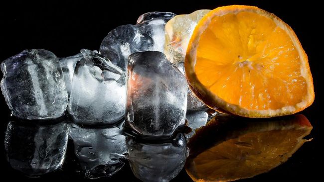 Horang Kaya! Air Mineral RI Impor dari Prancis, Es dari Arab Saudi