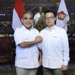Resmi! Prabowo Tunjuk Sugiono Jabat Sekjen Gerindra Gantikan Muzani