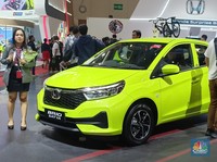 LCGC Sudah Rp200-an Juta, Harga Honda Brio Satya Ditahan atau Naik?
