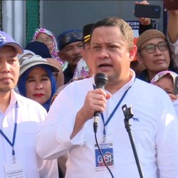Video: Prabowo Teken Keppres Abolisi, Tom Lembong Bebas Hari Ini