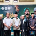Bersorban Putih, Wapres Gibran Temui Pimpinan Pesantren di NTB