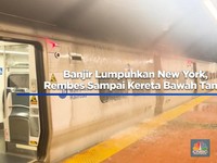 Banjir Lumpuhkan New York, Rembes Sampai Kereta Bawah Tanah