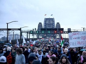 Pendiri WikiLeaks dan Ribuan Warga di Australia Demo Desak Setop Perang Gaza