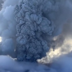 Momen Gunung Krasheninnikov Meletus Usai 600 Tahun 'Tertidur'