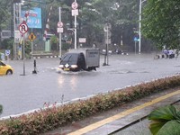 Awas Banjir-Longsor Hantam RI, BMKG Warning Hujan Lebat-Angin Kencang!
