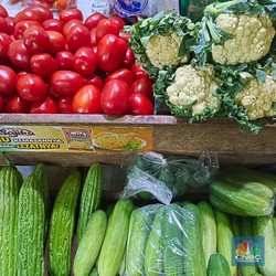 Tomat-Cabai Masih Mahal, Segini Harga Sayuran di Pasar Hari Ini