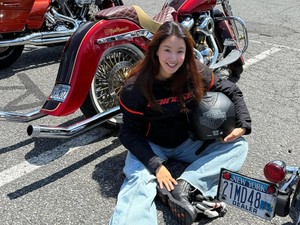 Lee Si Young Tuai Kontroversi Touring Naik Moge 200 Km Saat Hamil 7 Bulan