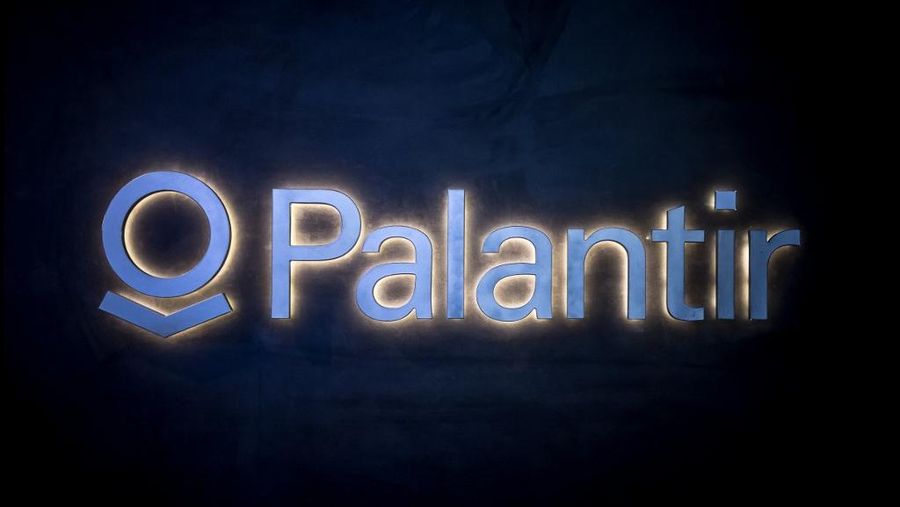 Palantir Technologies. (Photo by Fabrice COFFRINI / AFP)
