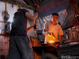 Kisah Desa Cibatu dan Kerajinan Logam yang Mendunia