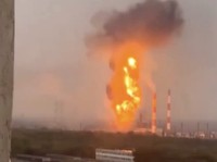 Ukraina Bombardir Rusia, 2 Kapal Terbakar-Terminal Minyak Lumpuh
