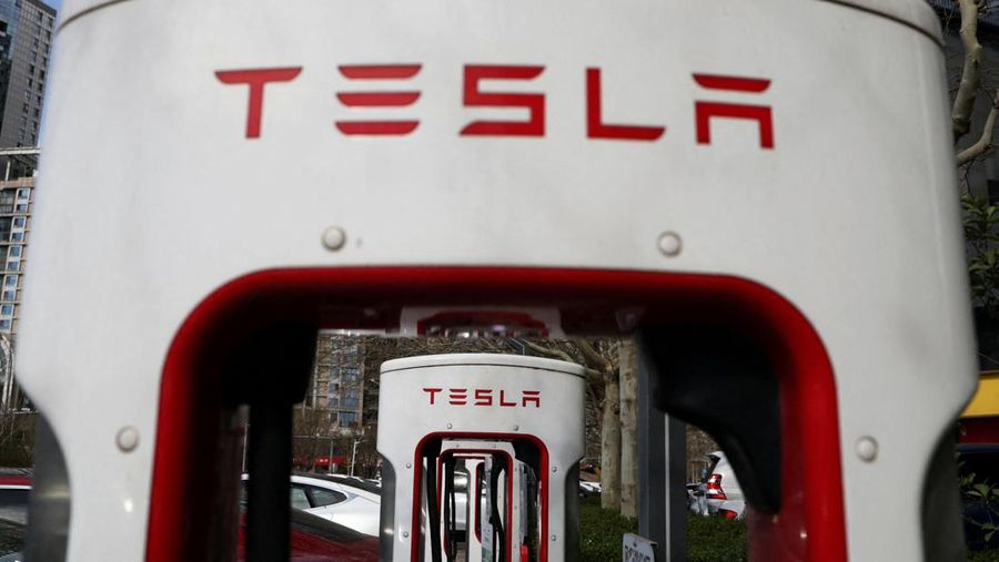 Tesla. (REUTERS/Florence Lo/File Photo)