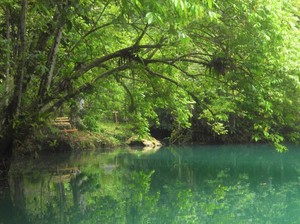 Menapaki Danau Nyadeng, Destinasi untuk Mereka yang Berjiwa Petualang
