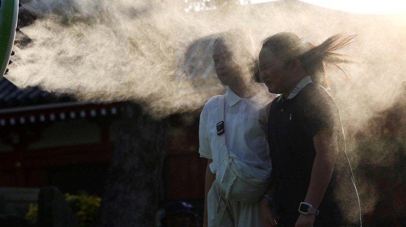 Gelombang panas melanda sejumlah wilayah di Jepang, Selasa (5/8/2025) waktu setempat. (REUTERS/Issei Kato)