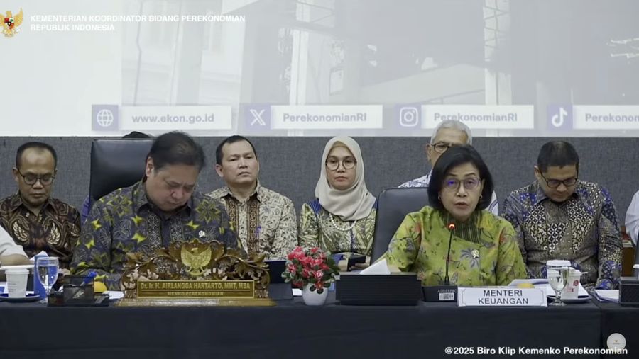 Konferensi pers Menteri Koordinator Bidang Perekonomian terkait realisasi pertumbuhan ekonomi kuartal II tahun 2025 di kantor Kemenko Perekonomian, Jakarta Pusat, Selasa (5/8/2025). (Tangkapan layar YouTube Perekonomian RI)