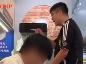 Pelanggan Gerai Dessert Ngamuk usai Kelamaan Nunggu Pesanan