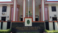 PN Sleman Ungkap Alasan Hakim Gugurkan Gugatan Terkait Ijazah Jokowi