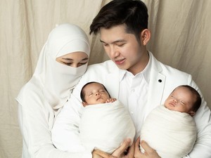 Ustaz Dennis Lim dan Istri Masih Simpan Sisa Embrio, Berharap Punya Anak Lagi