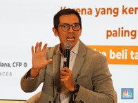 Warga Surabaya Ramaikan Kelas Edukasi LPS Financial Festival 2025
