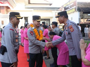 Kunker ke Polres Klungkung, Kapolda Bali Minta Personel Tulus Layani Warga