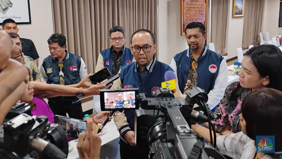 Kepala Pusat Pelaporan dan Analisis Transaksi Keuangan (PPATK) Ivan Yustiavandana. (CNBC Indonesia/Arrijal)