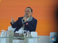 Bikin Mikir! Cak Lontong Tampil Beda di LPS Finansial Festival 2025