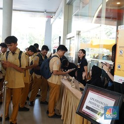Banjir Pengunjung, LPS Financial Festival 2025 Day 1 Dibuka Padat