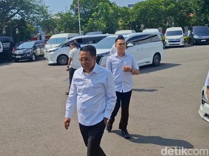 Prabowo Gelar Sidang Kabinet, Para Menko-Menteri Merapat ke Istana
