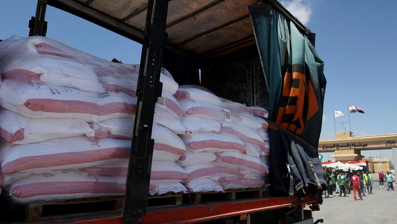 Organisasi kesehatan dunia WHO pada Selasa, 5 Agustus 2025, merilis catatan bantuan yang berhasil mereka kirimkan untuk Gaza dengan membawa 36 truk berisi pasokan medis ke gudang Gaza sejak 1 Agustus 2025. (REUTERS/Amr Abdallah Dalsh)
