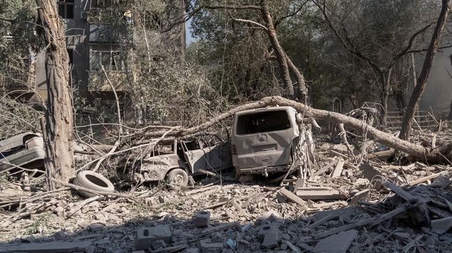Potret Putin "Acak-Acak" Ukraina, Hujani Donetsk dengan Rudal