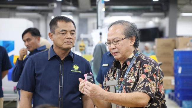 Bos DJBC Ungkap Strategi Kejar Setoran Rp2,8 T dari Bea Keluar Emas