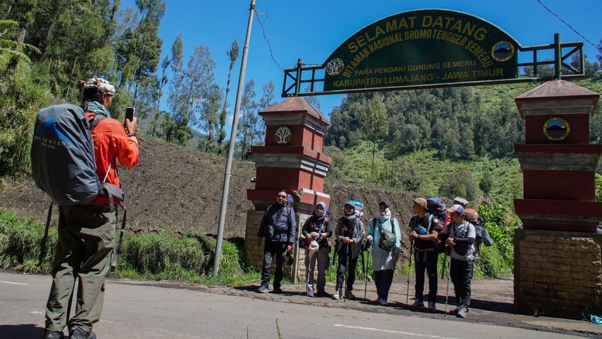Pendaki Ilegal Hilang di Gunung Semeru Akhirnya Ditemukan