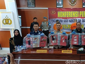 4 Pengedar Narkoba di Maros Ditangkap, Sabu 225 Gram-Tembakau Sintetis Disita