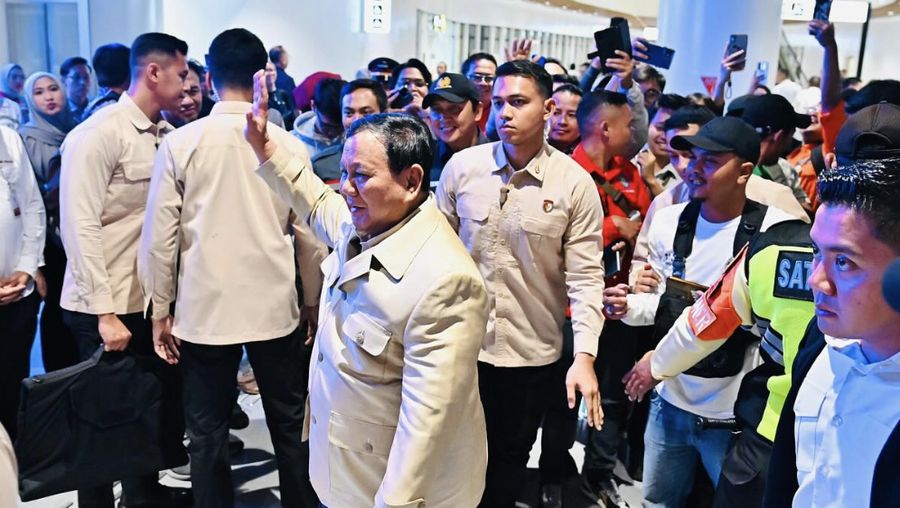 Presiden Prabowo Subianto bertolak menuju Provinsi Jawa Barat dalam rangka kunjungan kerja, Rabu (06/08/2025). (Tangkapan Layar Instagram/Kemensetneg.RI)