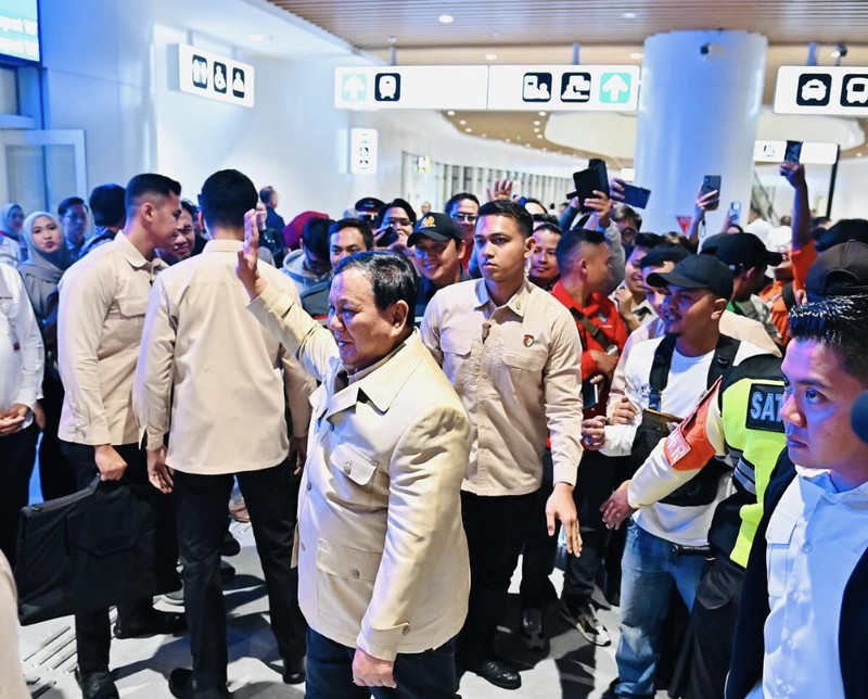 Presiden Prabowo Subianto bertolak menuju Provinsi Jawa Barat dalam rangka kunjungan kerja, Rabu (06/08/2025). (Tangkapan Layar Instagram/Kemensetneg.RI)