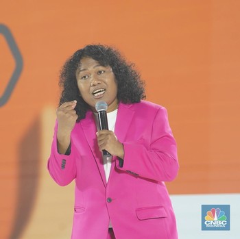 Keren, Marshel Bayari Sewa Kos Peserta LPS Financial Festival Surabaya