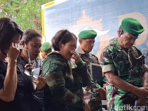 Tangis Pilu Ibunda Prada Lucky: Beta Punya Kebanggaan Tak Ada Lagi