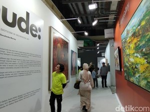 Spesial Eksibisi Nude di Art Moments Jakarta 2025