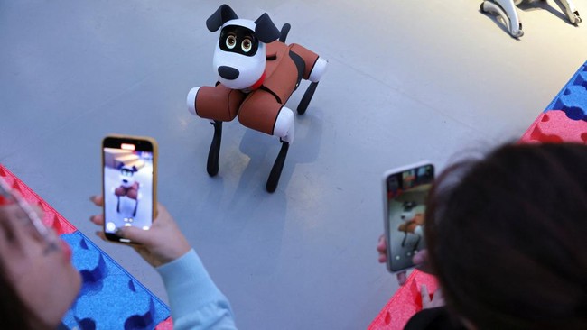 Perang Teknologi Pecah, Robot Canggih China Dilarang Masuk Amerika