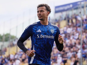 Dele Alli Menolak Pensiun Dini