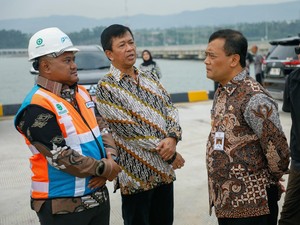 Dukung Bongkar Muat, Pelabuhan Batang Siap Beroperasi