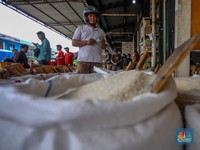 Pasar Beras Cipinang Sepi Pedagang-Toko Tutup, Ada Apa?